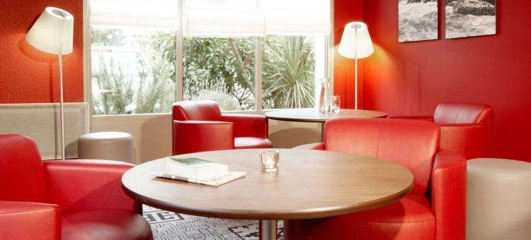 比亚里茨机场钟楼酒店(Campanile Biarritz)图片