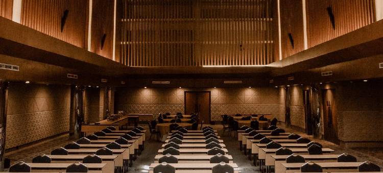 雷兹乌姆酒店(Rayz Umm Hotel Malang)图片