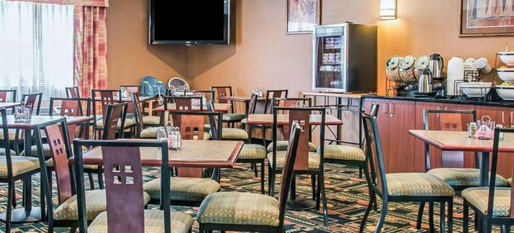 特拉弗斯城舒适酒店(Comfort Inn Traverse City)图片