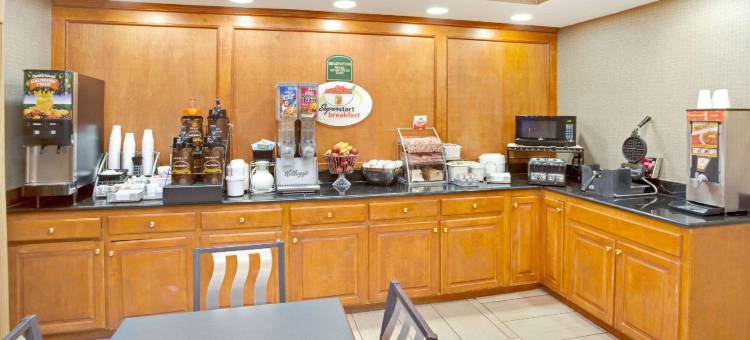 南本德速8酒店(Super 8 by Wyndham South Bend)图片