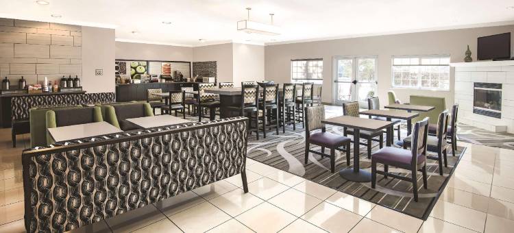 莫德斯托萨利达拉昆塔温德姆套房酒店(La Quinta Inn & Suites by Wyndham Modesto Salida)图片