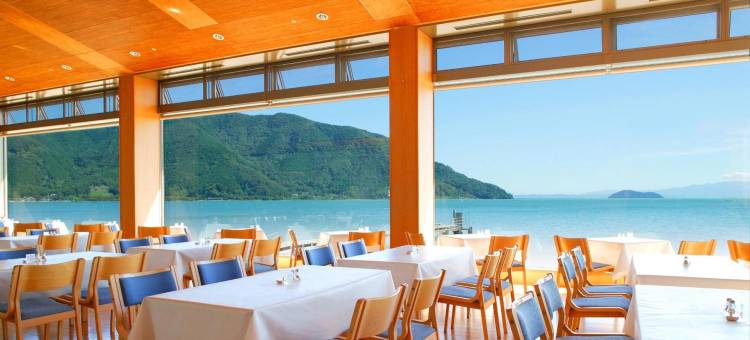 奥琵琶湖牧野君乐酒店(Grand Park Hotel Okubiwako Makino)图片