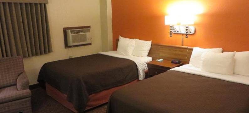 福里斯特莱克美吟温德姆酒店(AmericInn by Wyndham Forest Lake)图片