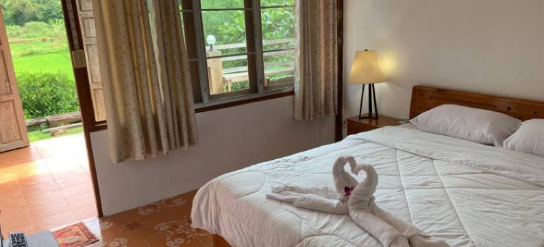 版萱杜昂波尔恩度假村(Baan Suan Duang Porn Resort)图片