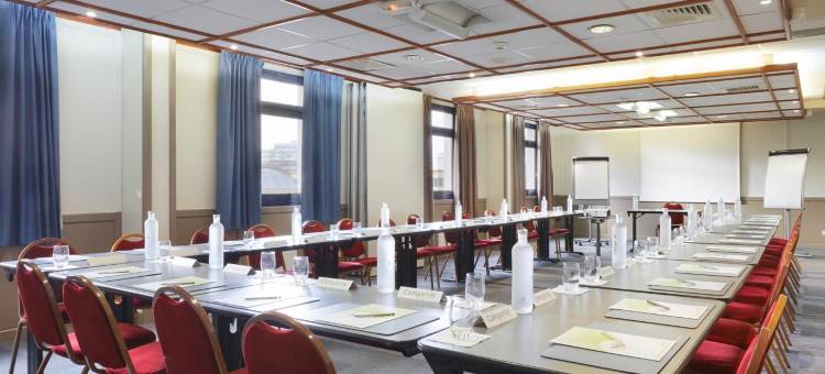 康铂布兰科梅尼酒店(Campanile le Blanc Mesnil)图片