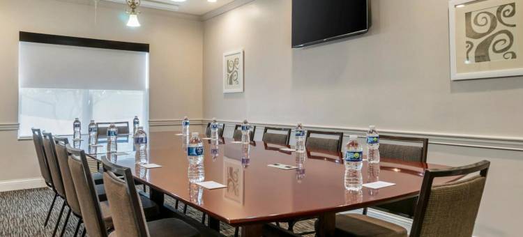 坦帕机场北丽怡酒店(Country Inn & Suites by Radisson, Tampa Airport North, FL)图片