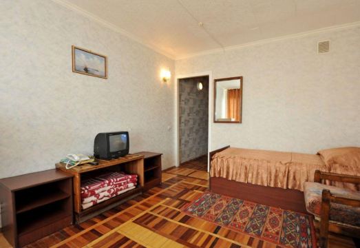 Turist Hotel Overview