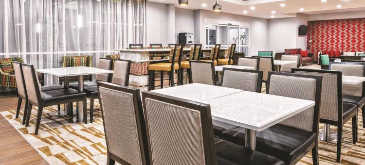 La Quinta by Wyndham San Antonio by Frost Bank Center图片