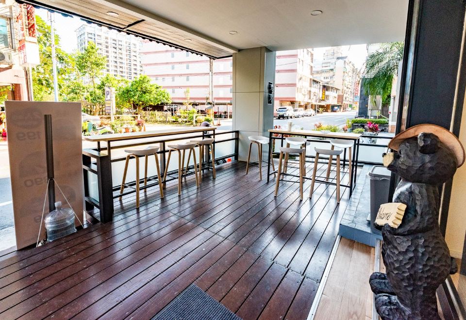  Hotel Overview