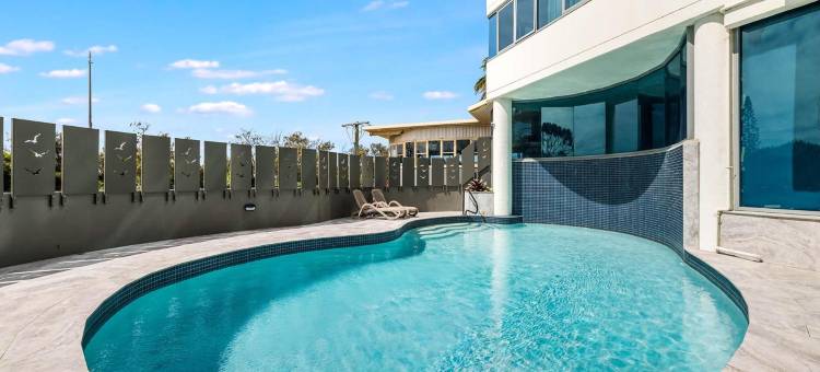 梅里迪安亚历克斯海滩公寓酒店(Meridian Alex Beach Apartments)图片