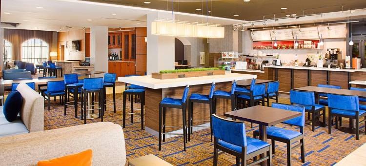 帕索罗布尔斯万怡酒店(Courtyard Paso Robles)图片