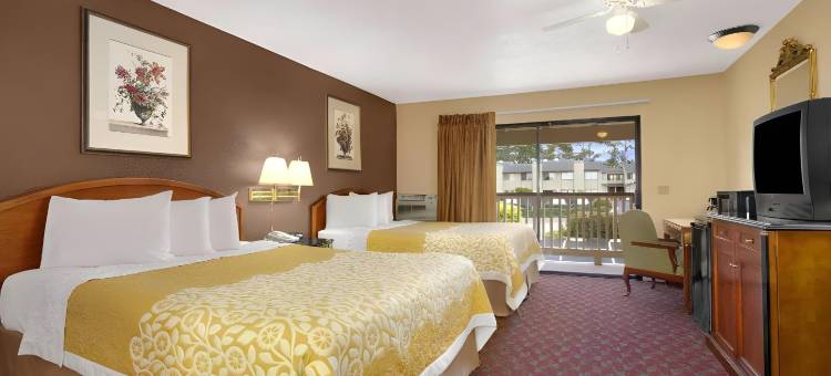 舒适酒店-近赫斯特城堡-坎布里亚(Comfort Inn Near Hearst Castle - Cambria)图片