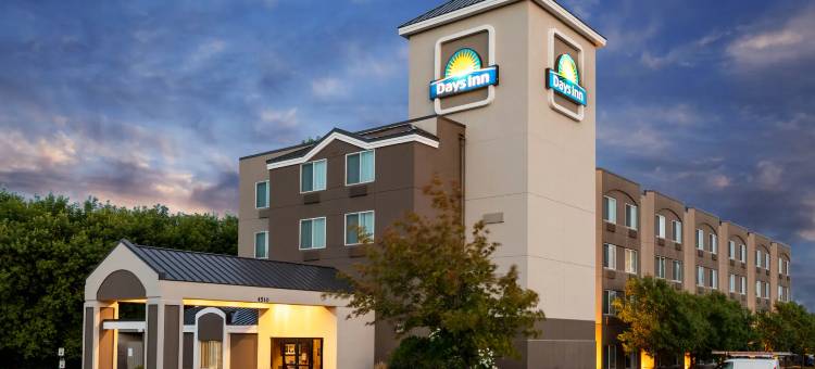 伊根明尼苏达戴斯酒店-近美国购物中心(Days Inn by Wyndham Eagan Minnesota Near Mall of America)图片