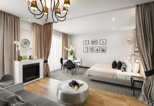 Hotel Atelia Hotel Overview