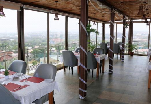 Nisa Wellness Retreat Hotel Overview