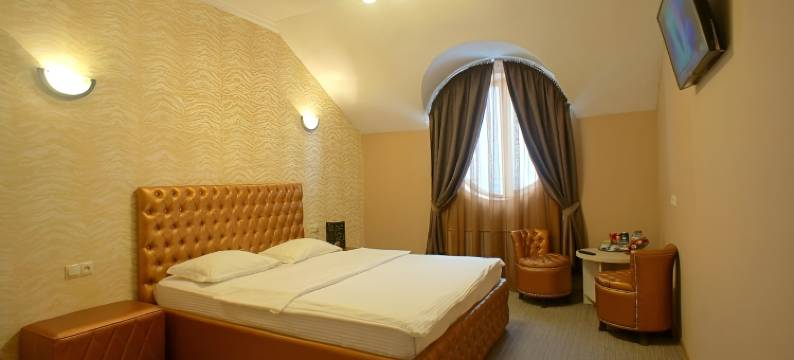 马顿欧沙尔卡雅酒店(Hotel Marton Volga)图片