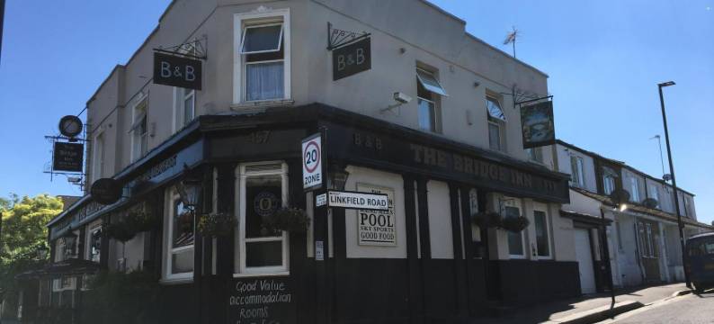 布里奇旅馆(The Bridge Inn)图片