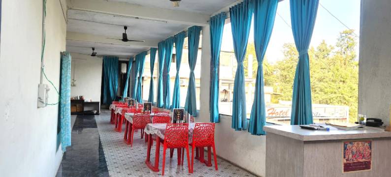 玛塔宫酒店-距纳吉湖500米(Hotel Mamta Palace, 500 Meters from Nakki Lake)图片