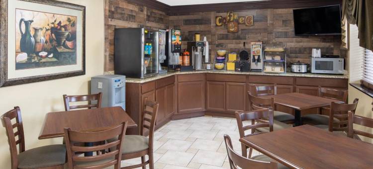 图珀洛温德姆戴斯酒店(Days Inn by Wyndham Tupelo)图片