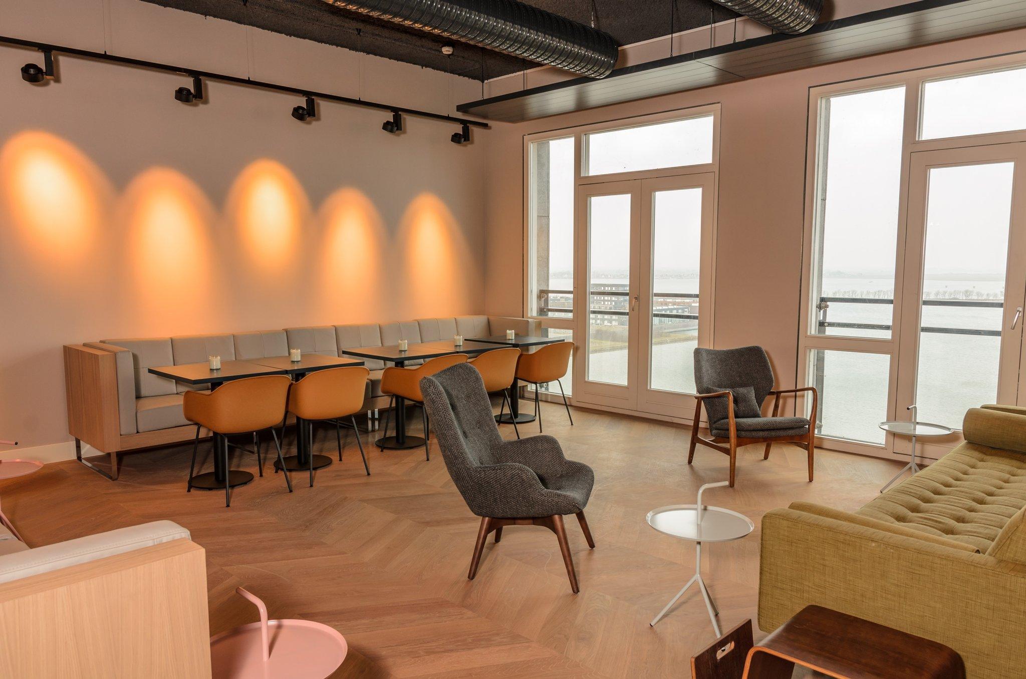 Amadi Panorama Hotel Over view