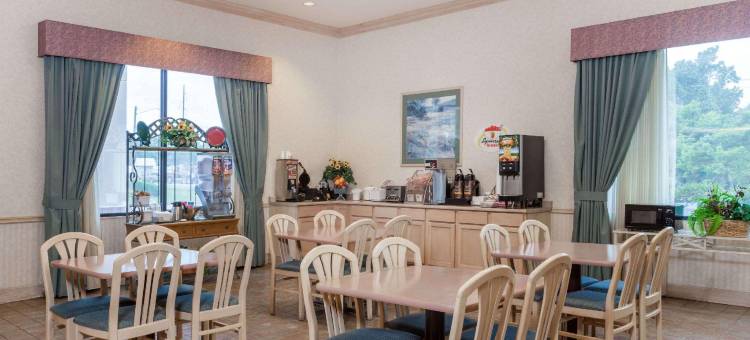 贾斯珀速8酒店(Super 8 by Wyndham Jasper TX)图片