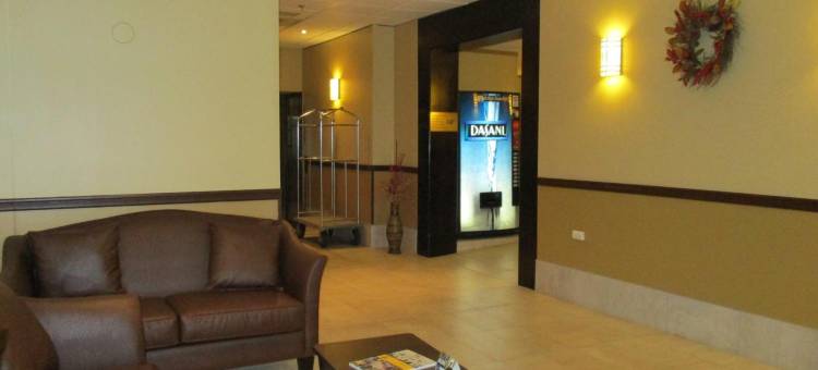 伦弗鲁温德姆戴斯酒店及会议中心(Days Inn by Wyndham Renfrew Conference Centre)图片