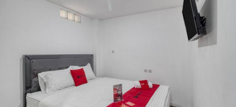 瑞德多兹酒店 - 近日惹加勒里亚购物中心(RedDoorz Syariah Near Galeria Mall Yogyakarta)图片