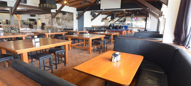 赞达拜湖大酒店(Lake Jindabyne Hotel)图片