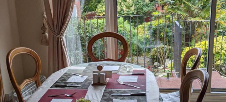 巴尔莫勒尔旅馆(Balmoral Lodge Hotel)图片