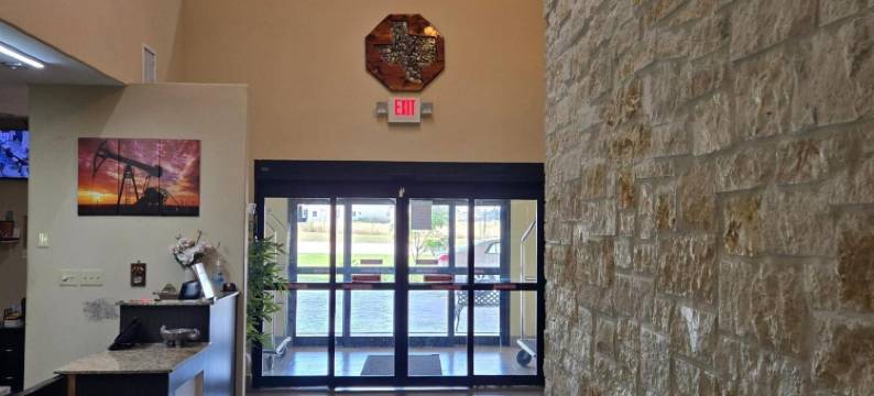 OYO 181号公路卡恩斯市旅馆(Karnes City Lodge)图片