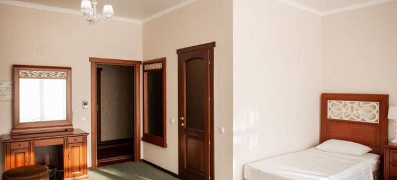 纳奇科阿兹姆酒店(Hotel "Azimut" Nalchik)图片