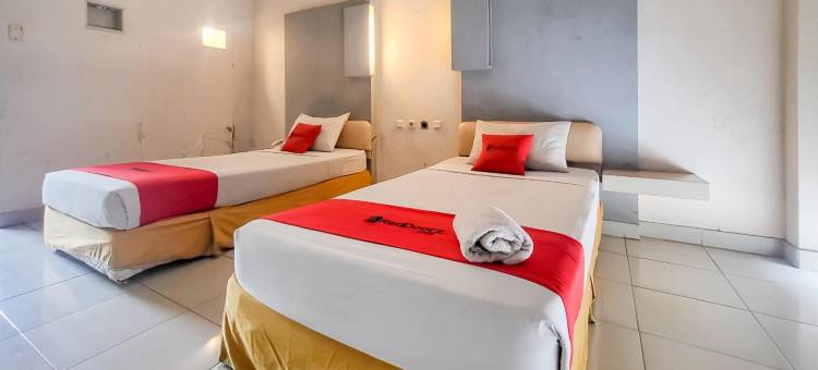 普拉斯-靠近UPI塞提亚布迪校区(RedDoorz near UPI Setiabudhi Bandung)图片