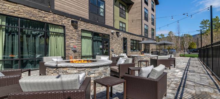 北康威万枫套房酒店(Fairfield Inn & Suites North Conway)图片