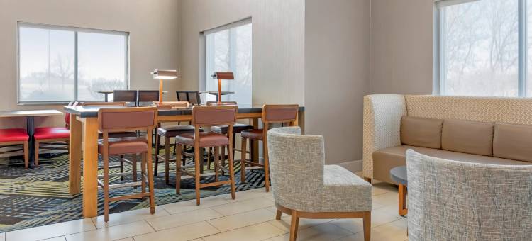 智选假日套房酒店路易斯维尔南晓岚 by IHG(Holiday Inn Express & Suites LOUISVILLE SOUTH-HILLVIEW by IHG)图片