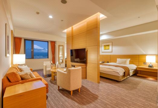 Hotel Grand FujiHotel Overview