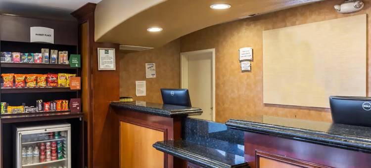 圣地亚哥酒店圈温德姆华美达酒店及套房(Ramada Suites by Wyndham San Diego)图片