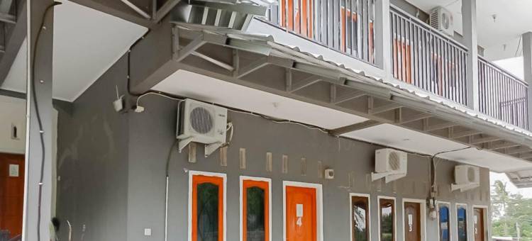 红色伙伴彭吉纳潘艾菲尔道斯伊斯兰酒店(Penginapan Al Firdausi Syariah RedPartner)图片