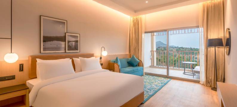 Radisson Resort Hatgad Saputara图片