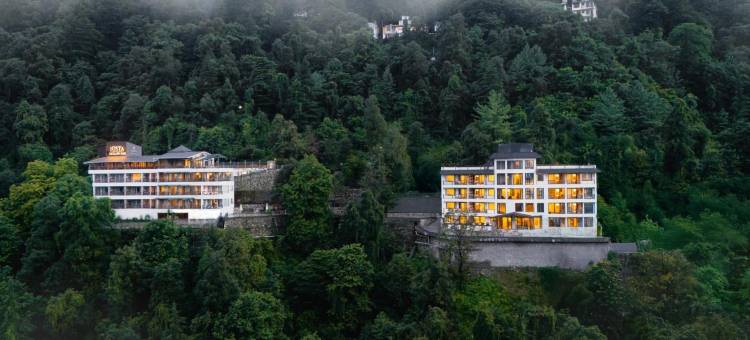 慕苏里的jüSTa圆形橡木(Justa Hollow Oak, Mussoorie)图片