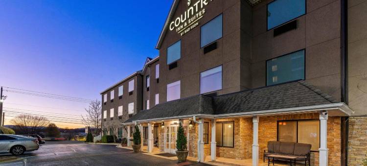 乡村酒店及套房酒店，由卡尔森，阿什维尔巴尔的摩广场(Country Inn & Suites by Radisson, Asheville at Asheville Outlet Mall, NC)图片