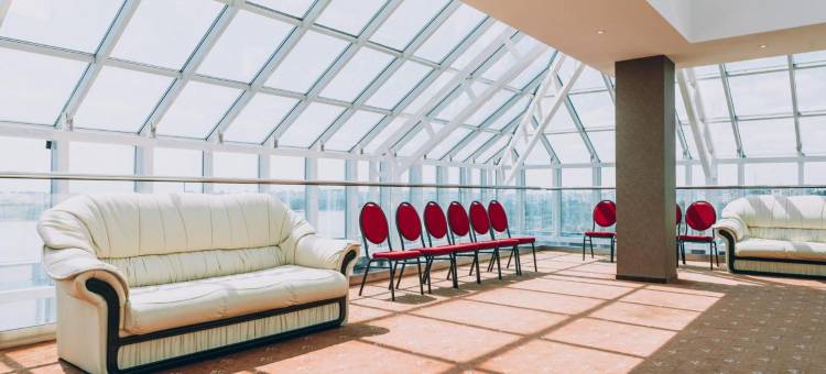 康斯坦察温德姆华美达酒店(Ramada by Wyndham Constanta)图片