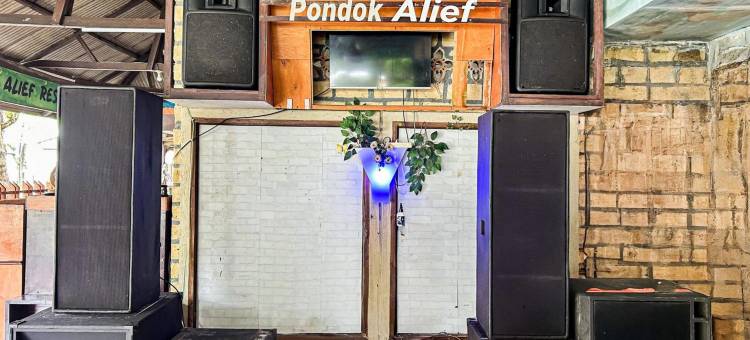 RedDoorz at Pondok Alief near Pantai Ujung Genteng 3图片