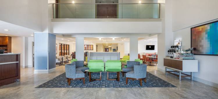 奥古斯塔西戈登堡区智选假日酒店(Holiday Inn Express & Suites Augusta West - Fort Eisenhower)图片