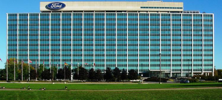 底特律迪尔伯恩智选假日套房酒店(Holiday Inn Express & Suites Detroit - Dearborn)图片