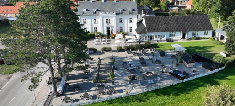 班霍尔姆海滨酒店(Bandholm Badehotel)图片