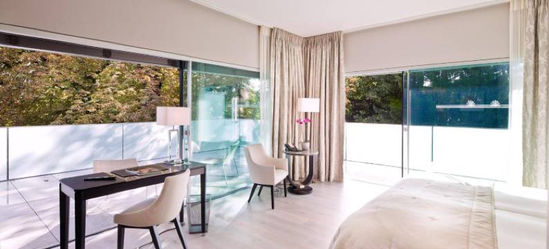 小庄园酒店(Hostellerie Le Petit Manoir)图片