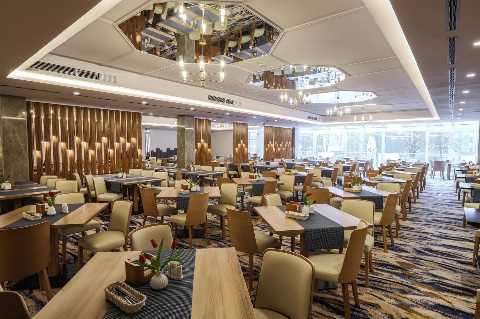 Grand Lubicz Uzdrowisko UstkaOver view