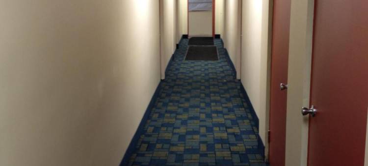 Travelodge by Wyndham Cleveland Lakewood图片