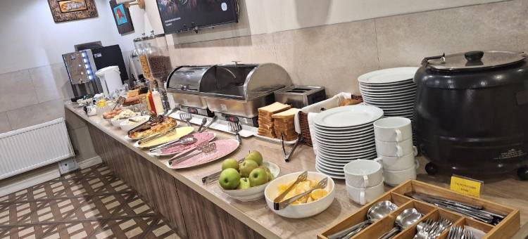 斯塔洛萨斯基酒店(Starosadskij Hotel)图片