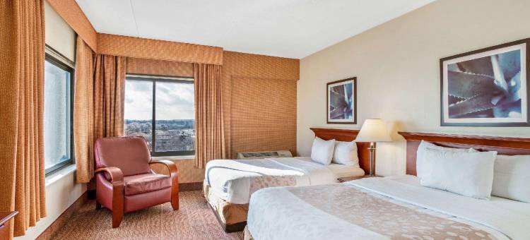 纽黑文拉昆塔温德姆套房酒店(La Quinta Inn & Suites by Wyndham New Haven)图片